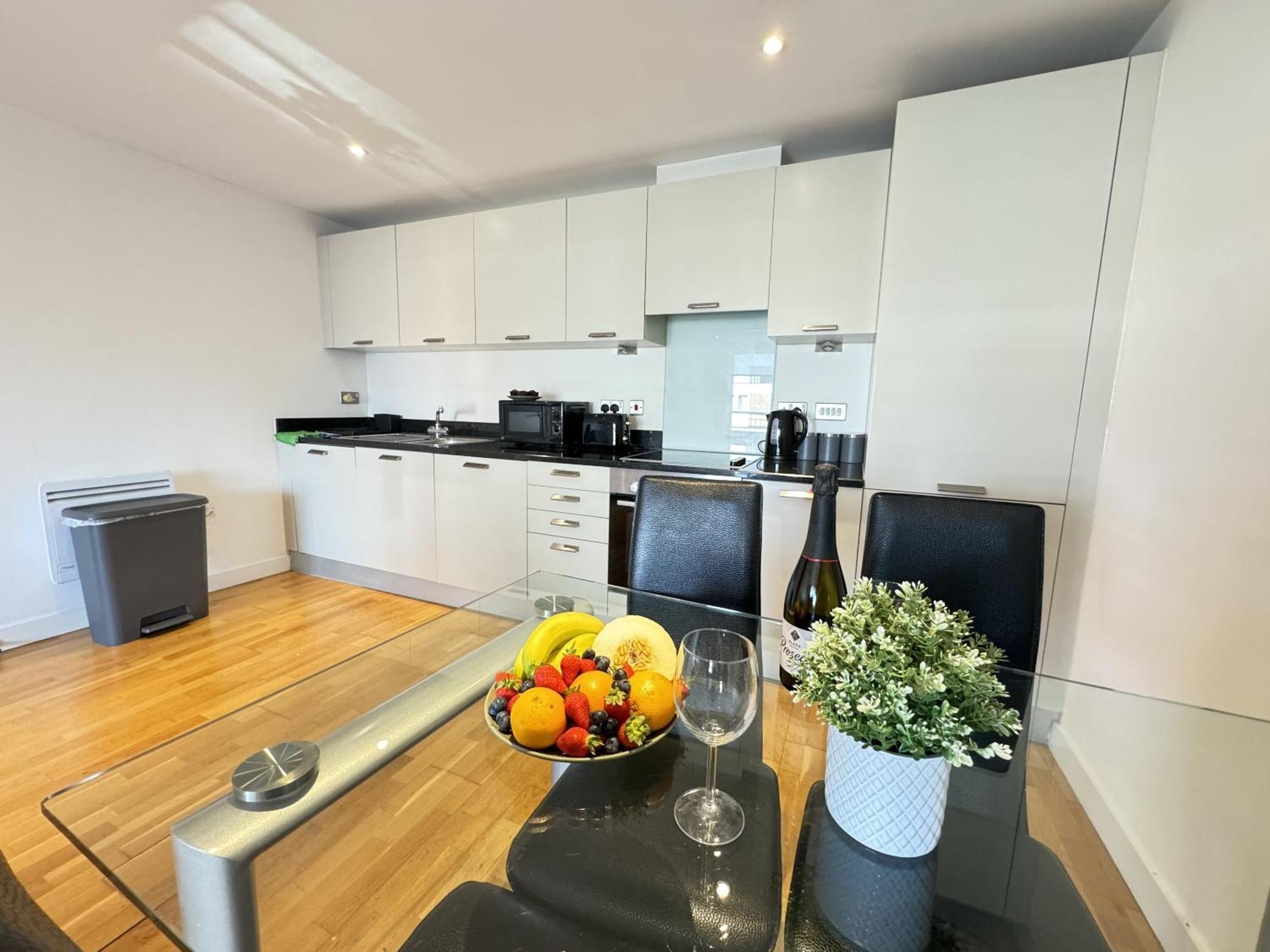Cosy Modern Tower Bridge Apartment 런던 외부 사진